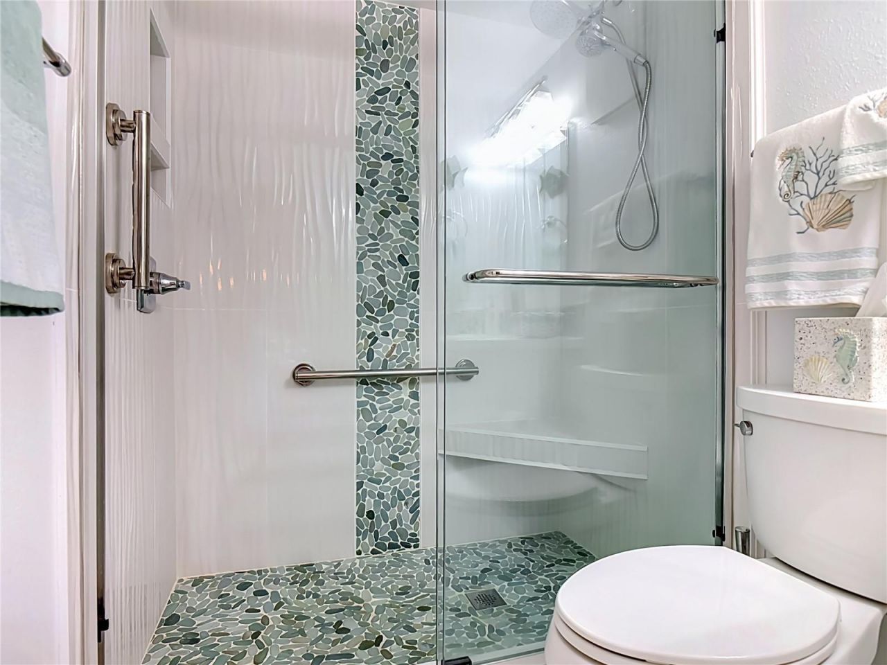325 N Causeway, Unit 203, New Smyrna Beach, FL 32169 Photo