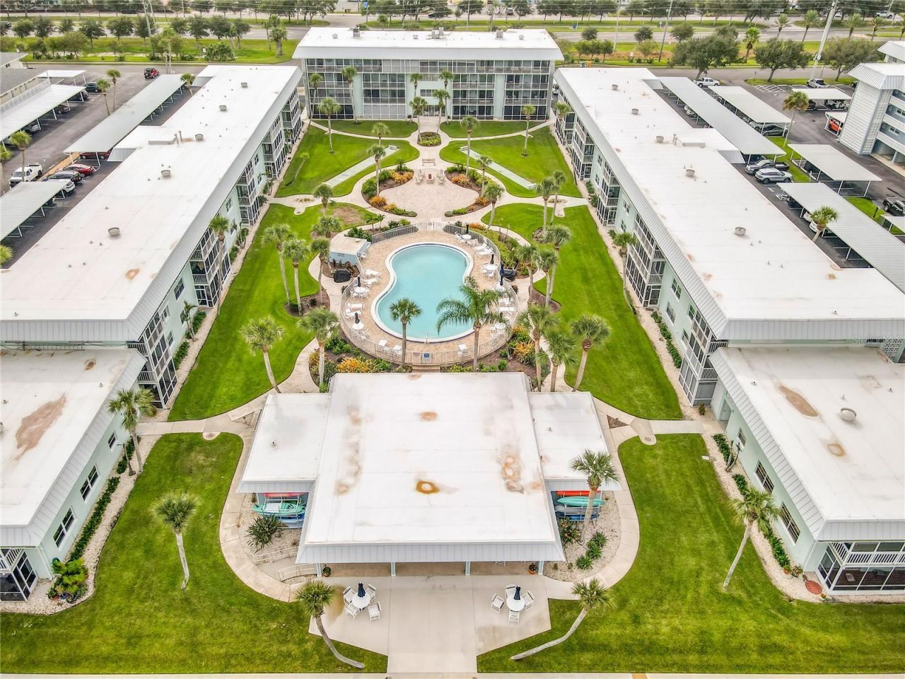 325 N Causeway, Unit 203, New Smyrna Beach, FL 32169 Photo