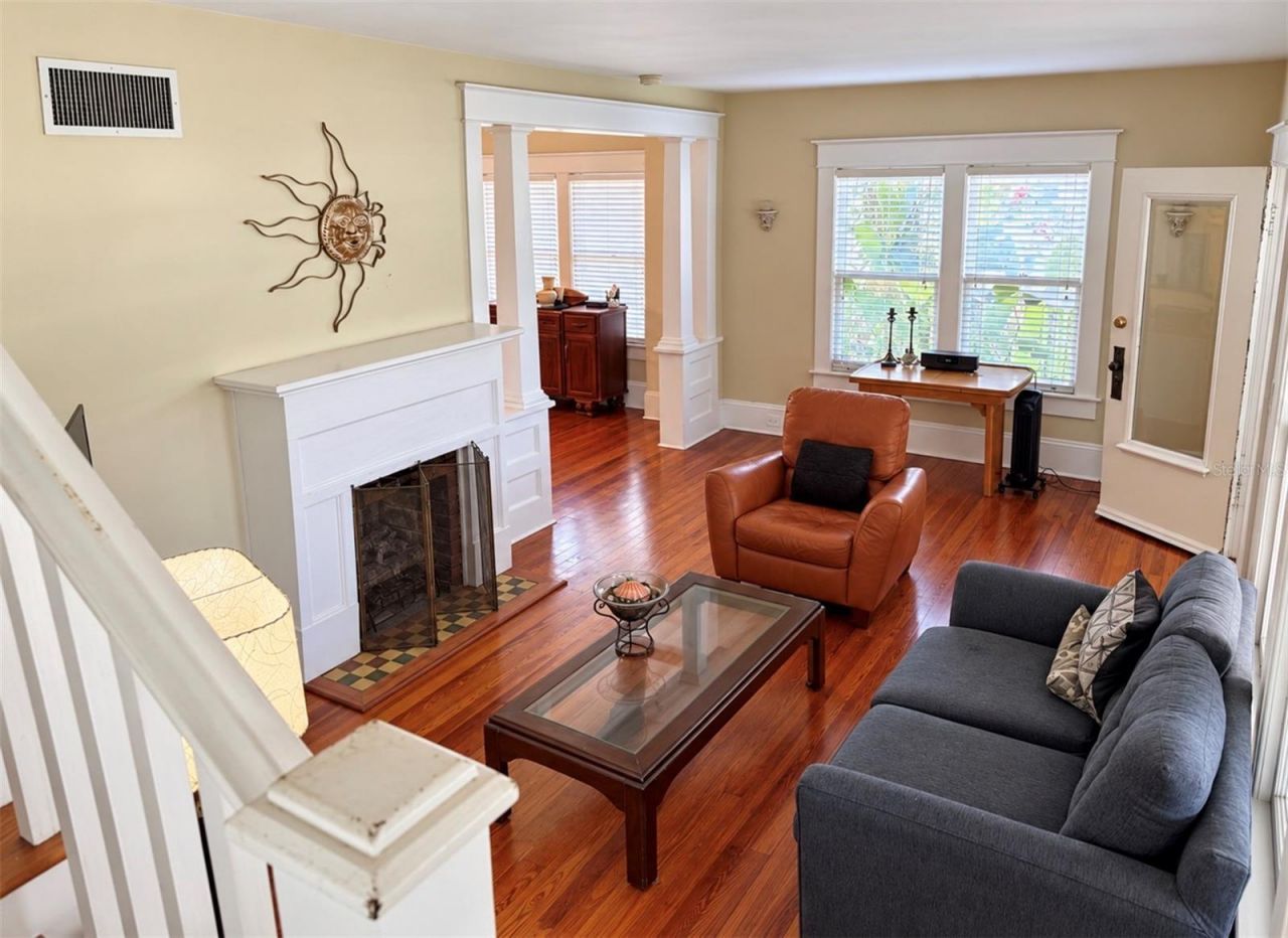 950 10th Street N, Saint Petersburg, FL 33705 Photo