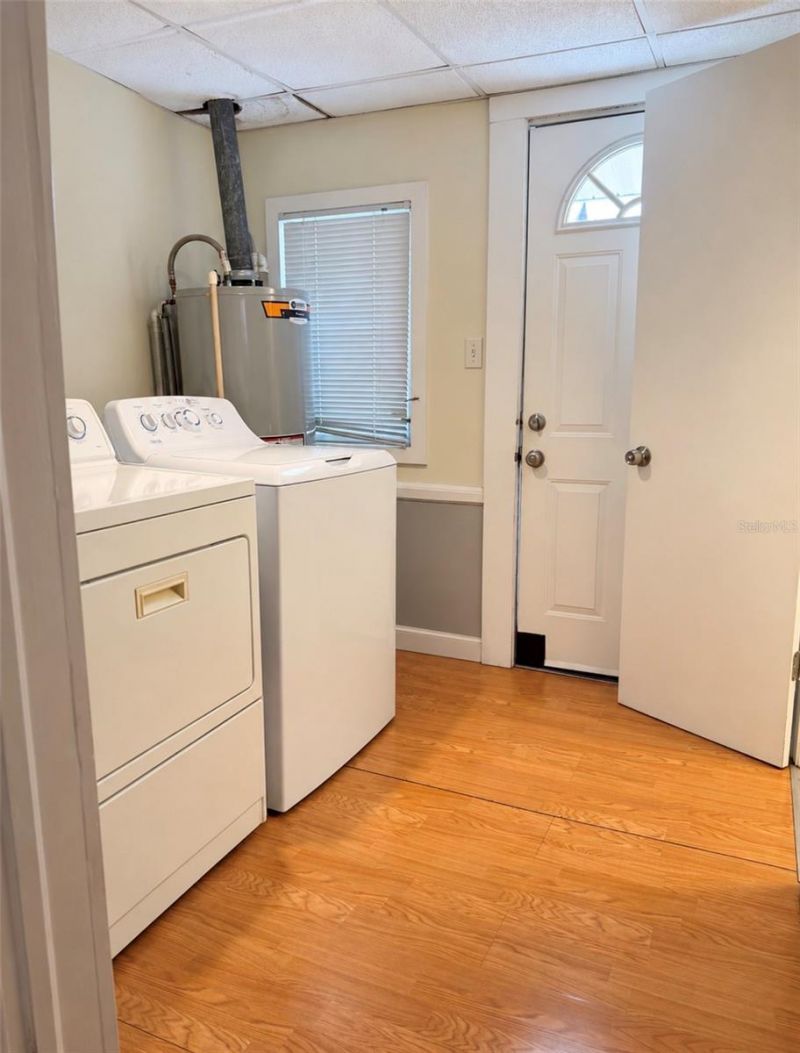 950 10th Street N, Saint Petersburg, FL 33705 Photo