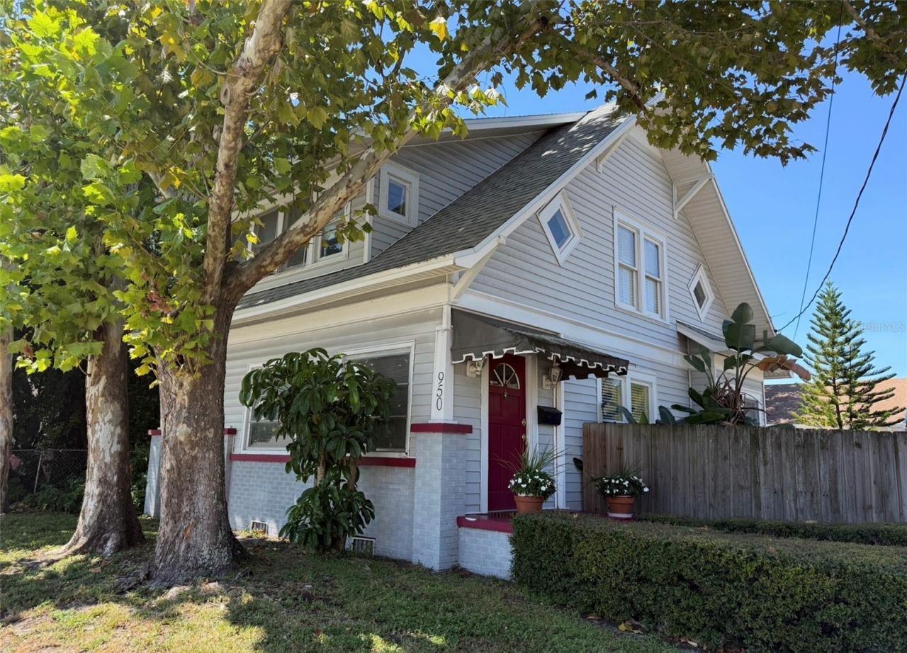 950 10th Street N, Saint Petersburg, FL 33705 Photo