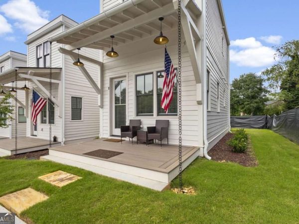 184 W Jarrard St Unit 2, Cleveland, GA 30528