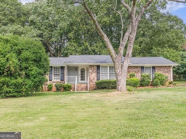 2521 Country Club Drive, Conyers, GA 30013