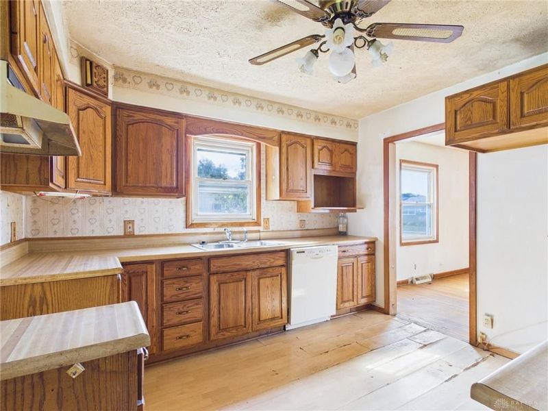 551 Meadow Lane, Troy, OH 45373 Photo 8