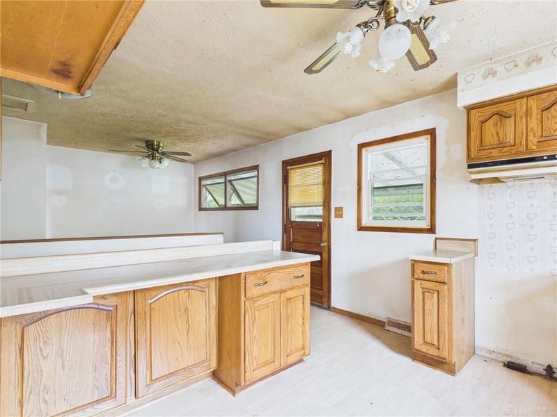 551 Meadow Lane, Troy, OH 45373 Photo 9