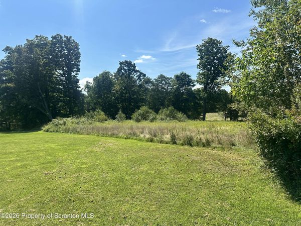 Dickinson Road , Dalton, PA 18414
