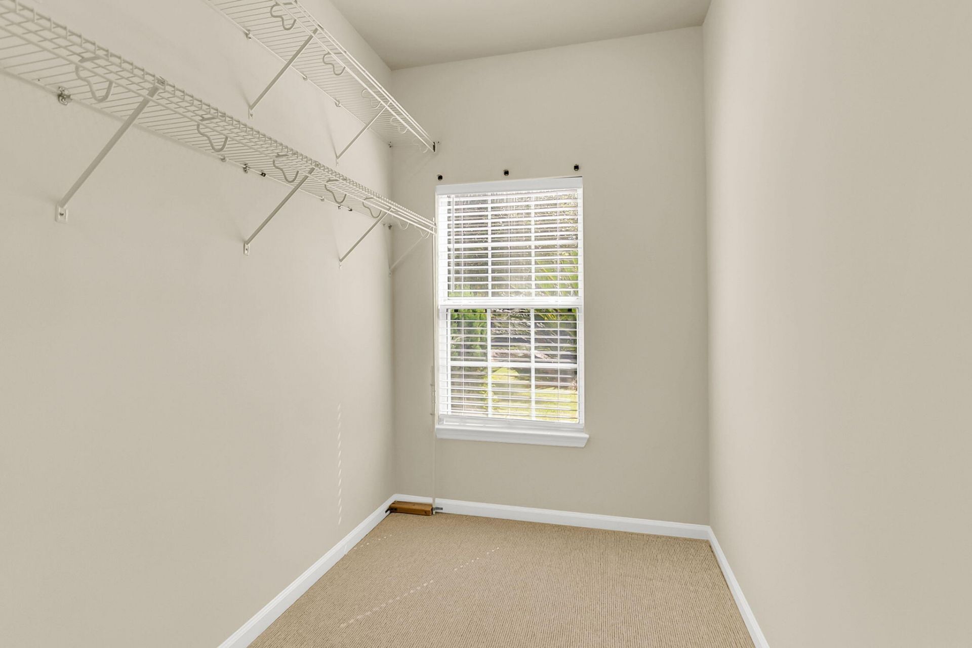 100 Cottage Path Lane Photo 16
