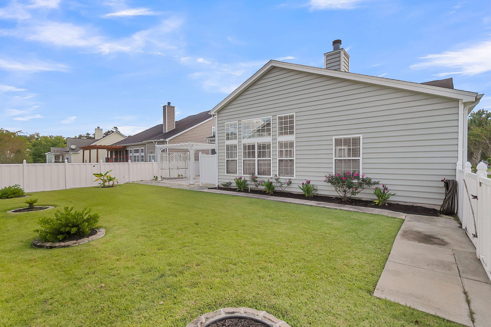 100 Cottage Path Lane Photo 26