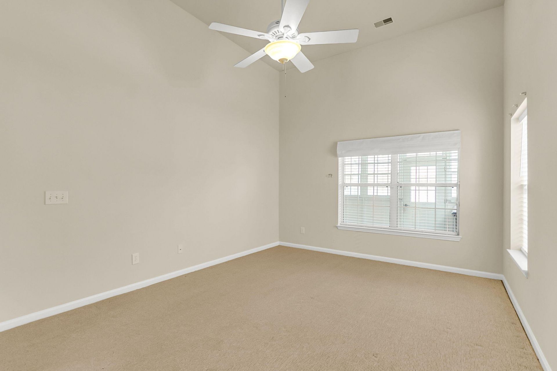 100 Cottage Path Lane Photo 42
