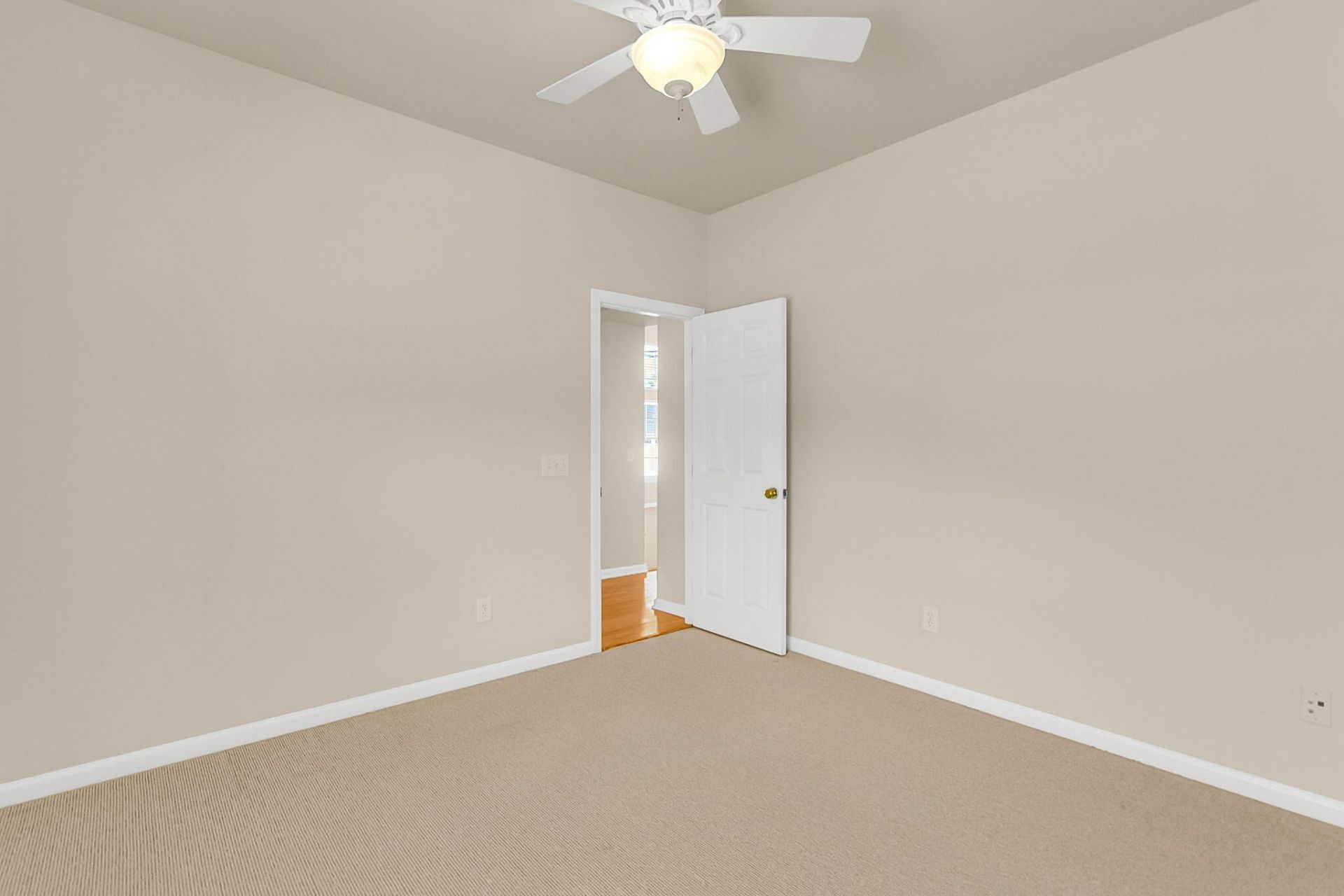 100 Cottage Path Lane Photo 53