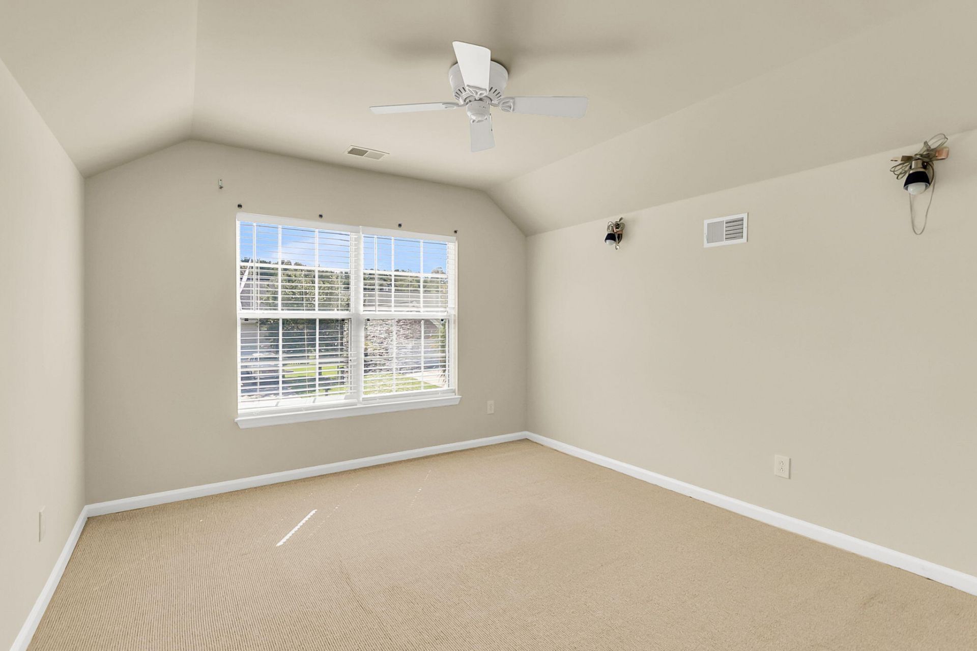 100 Cottage Path Lane Photo 57