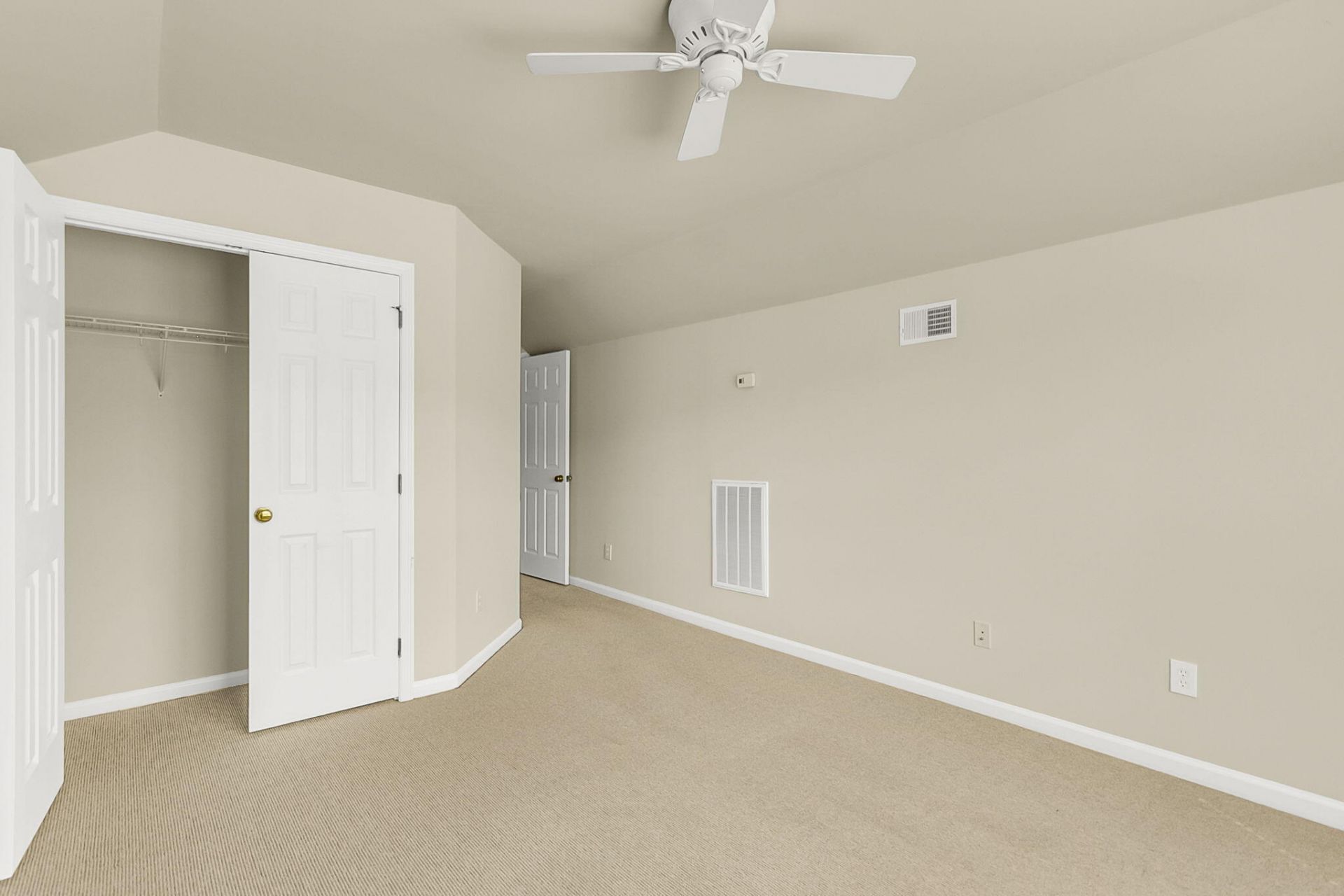 100 Cottage Path Lane Photo 59