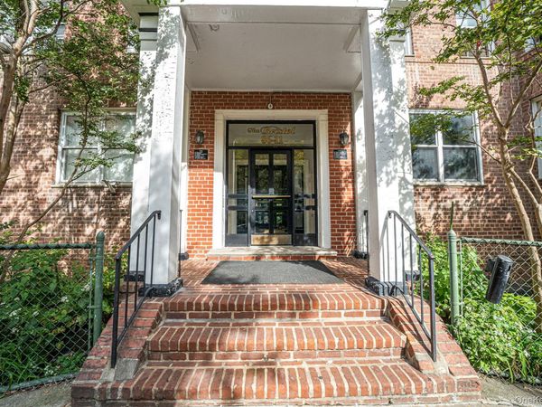 8611 34th Avenue, Unit 2N, Jackson Heights, NY 11372