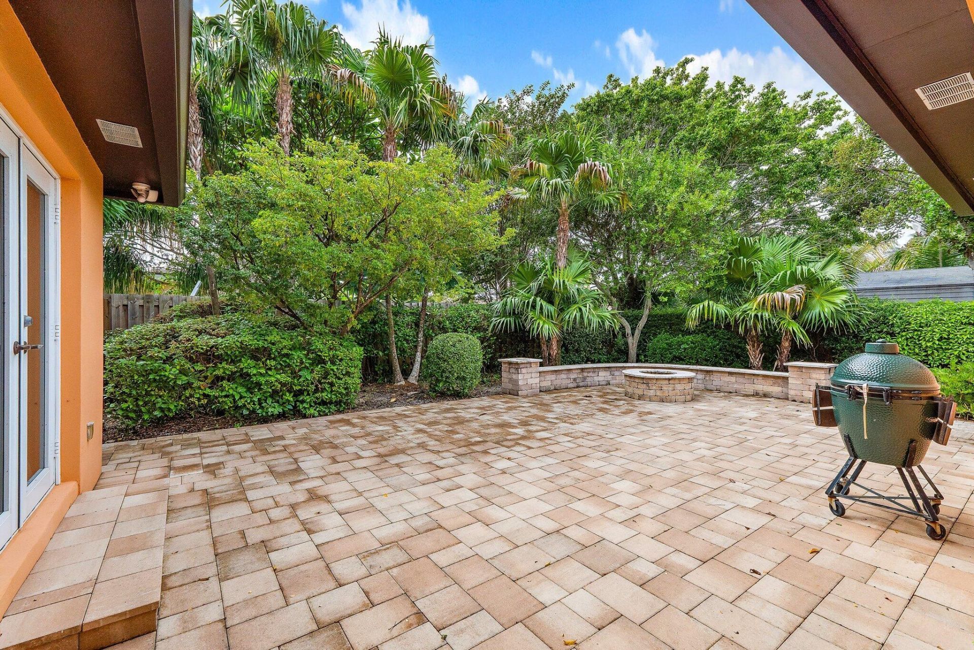 324 Sandal Lane, Palm Beach Shores, FL 33404 Photo