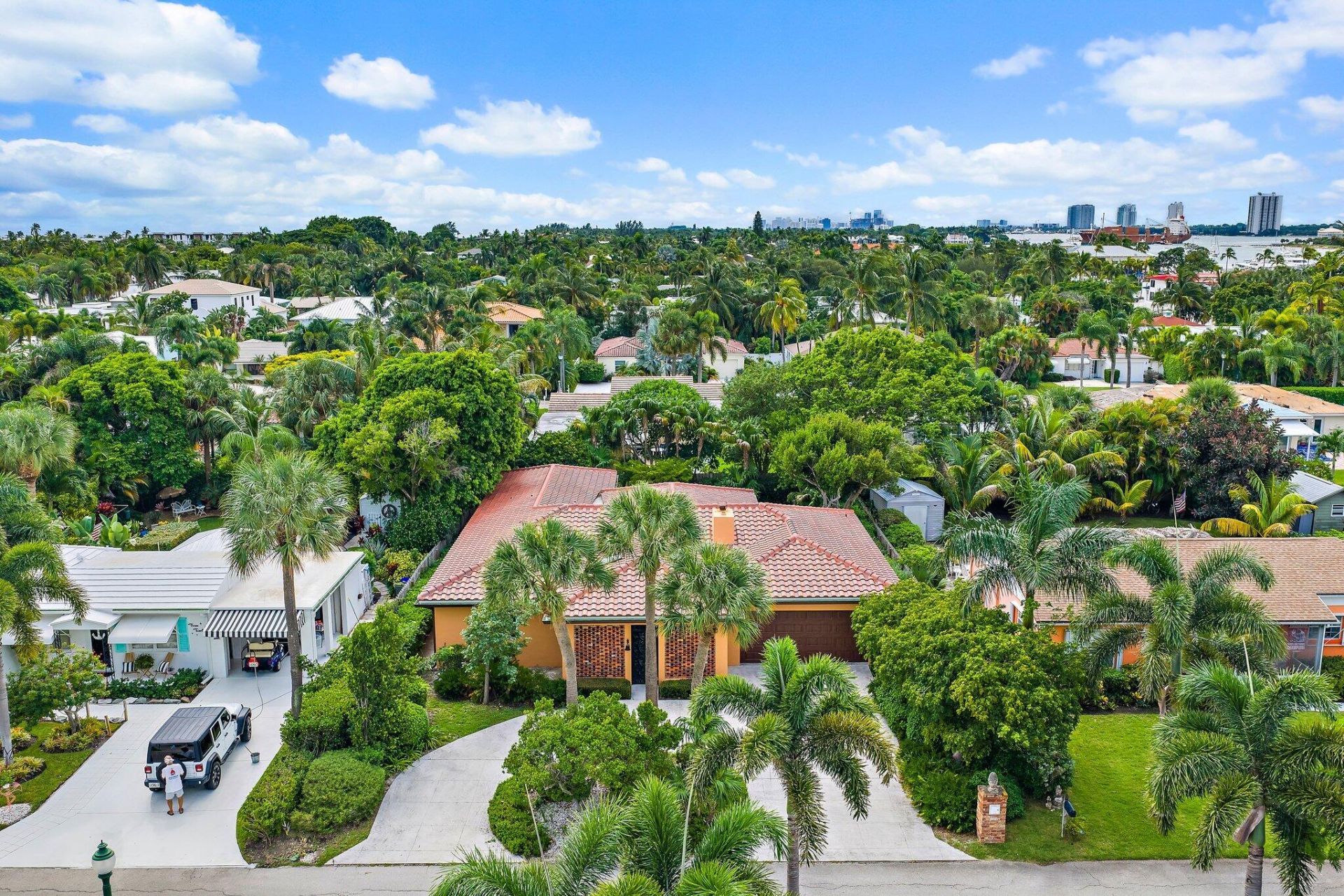324 Sandal Lane, Palm Beach Shores, FL 33404 Photo