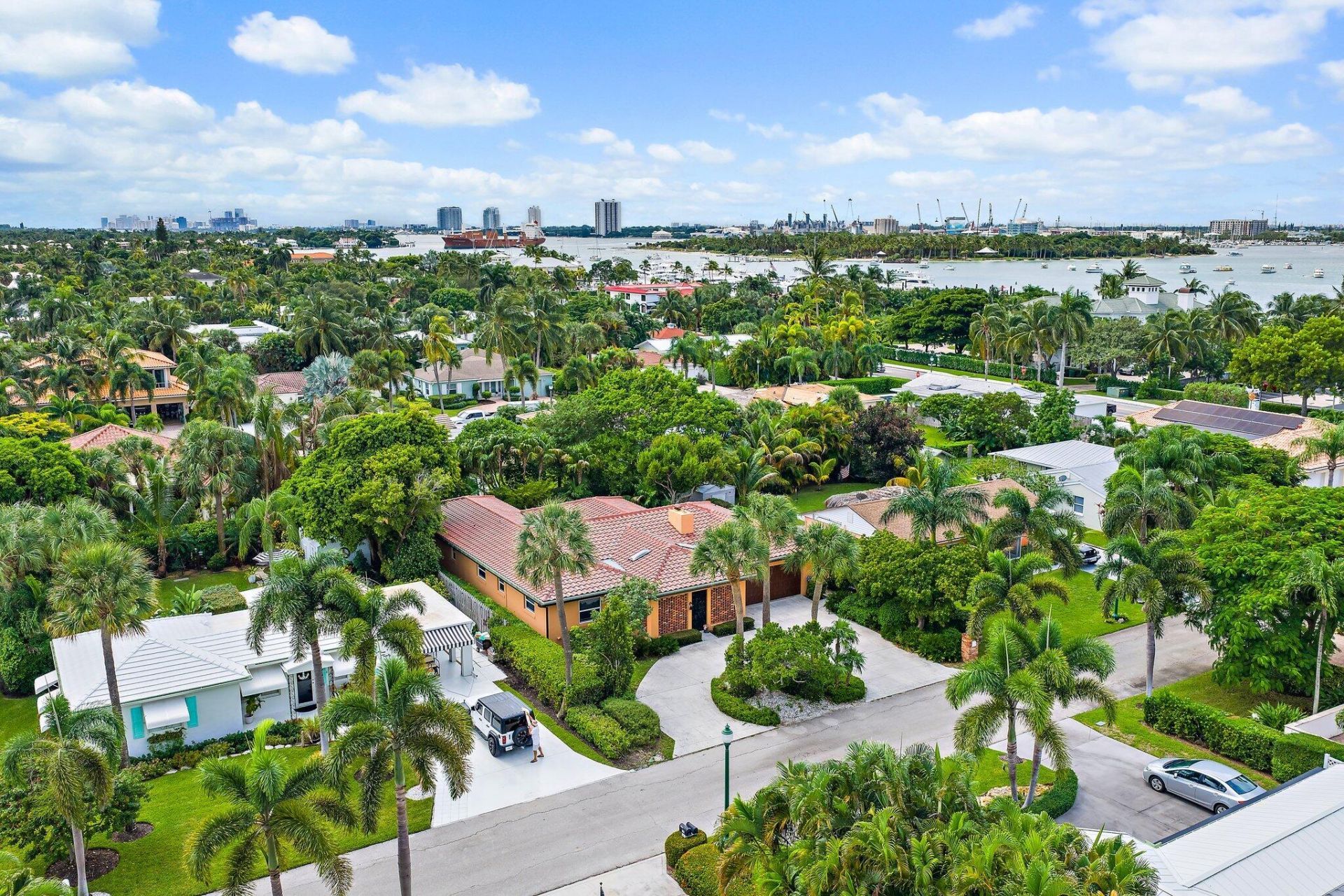 324 Sandal Lane, Palm Beach Shores, FL 33404 Photo