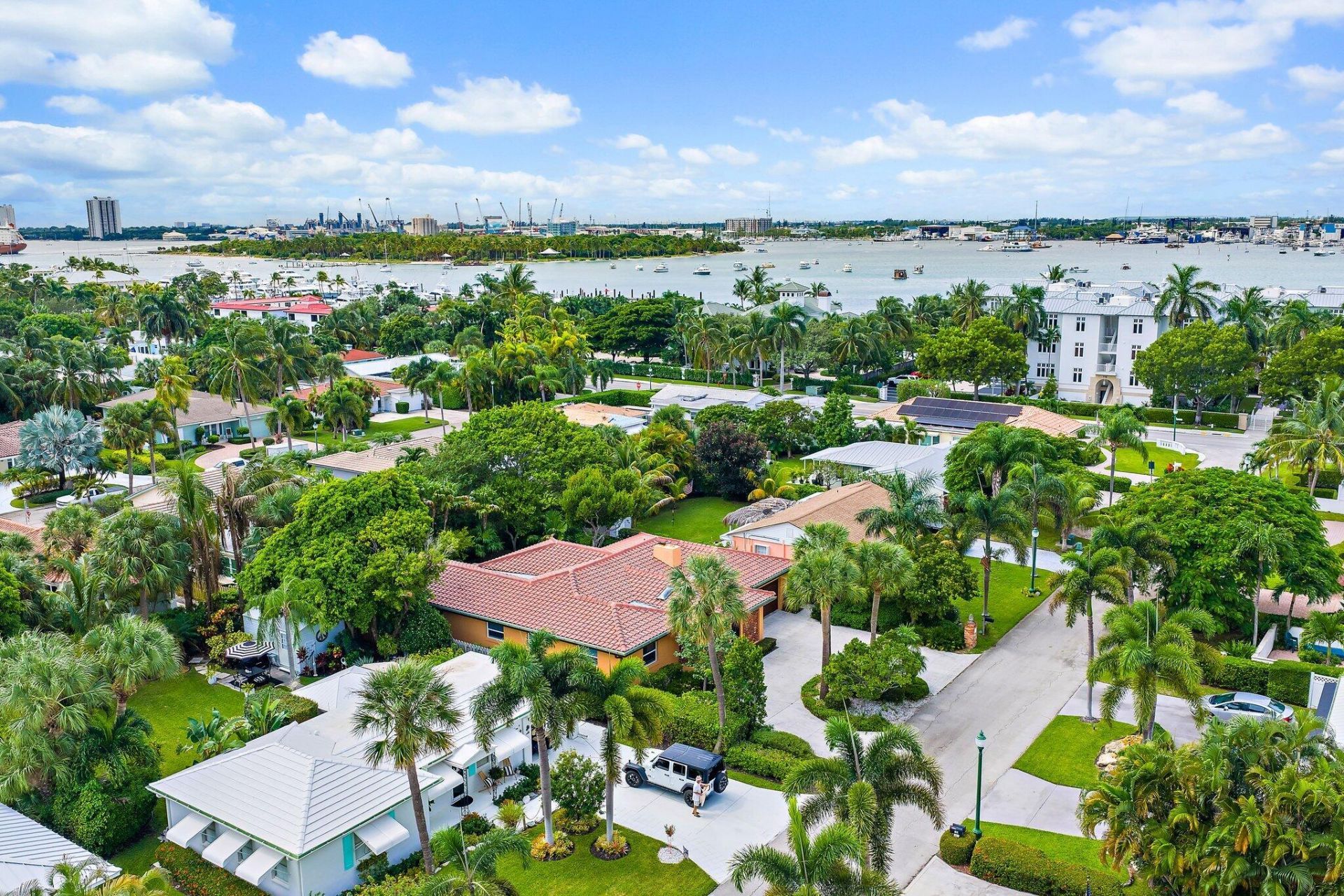 324 Sandal Lane, Palm Beach Shores, FL 33404 Photo