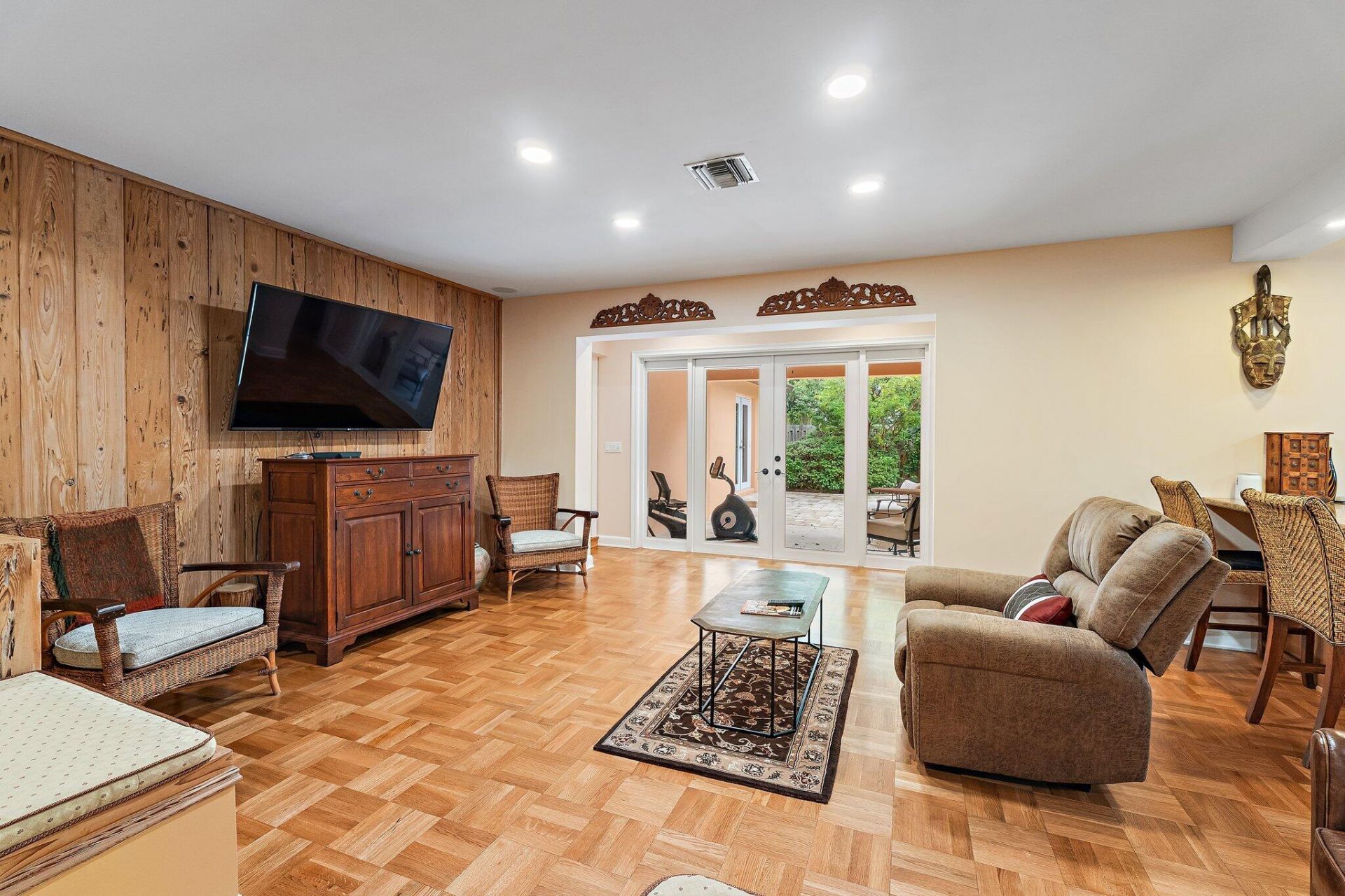 324 Sandal Lane, Palm Beach Shores, FL 33404 Photo