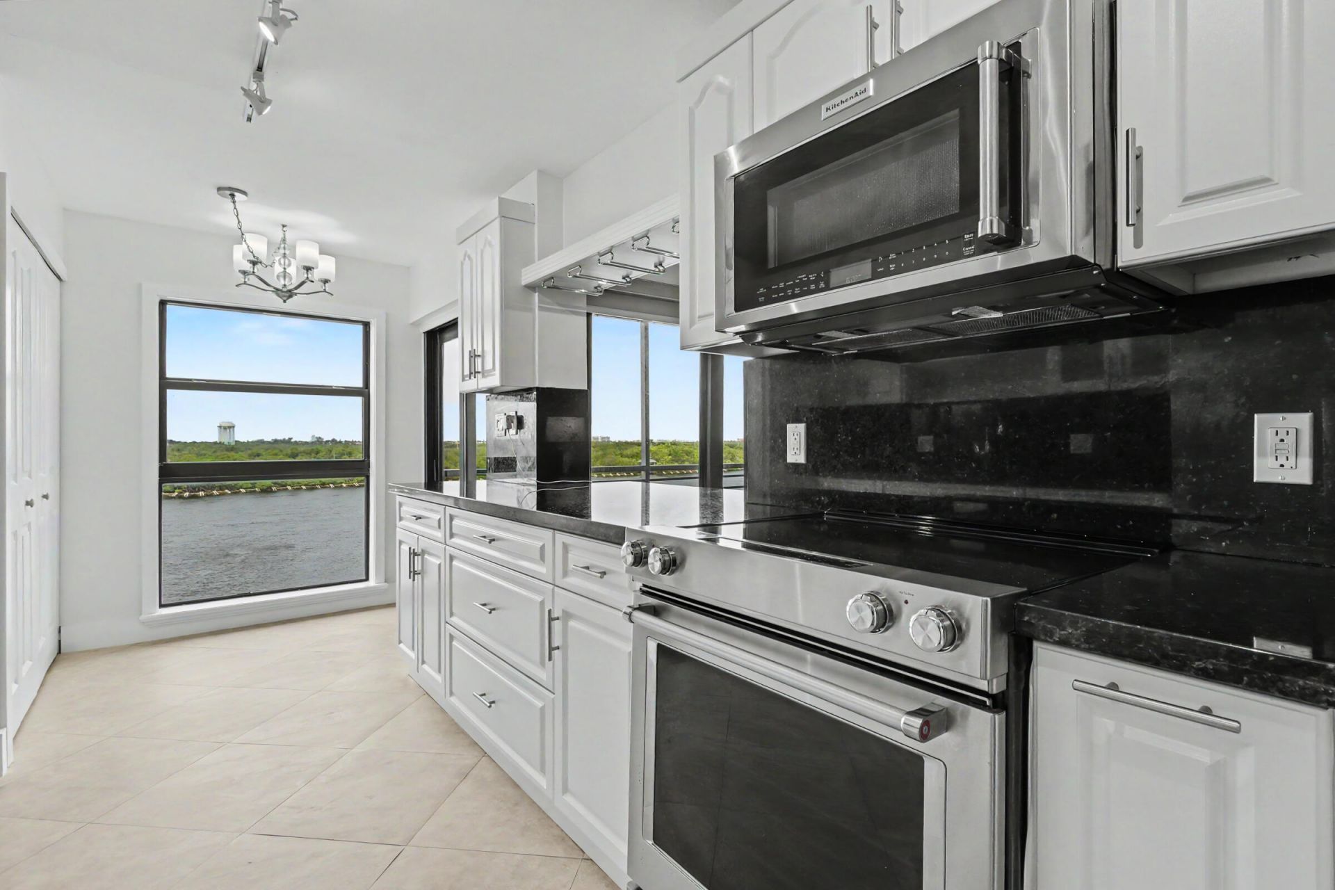 3200 N Ocean Drive, Unit 402, Hollywood, FL 33019 Photo