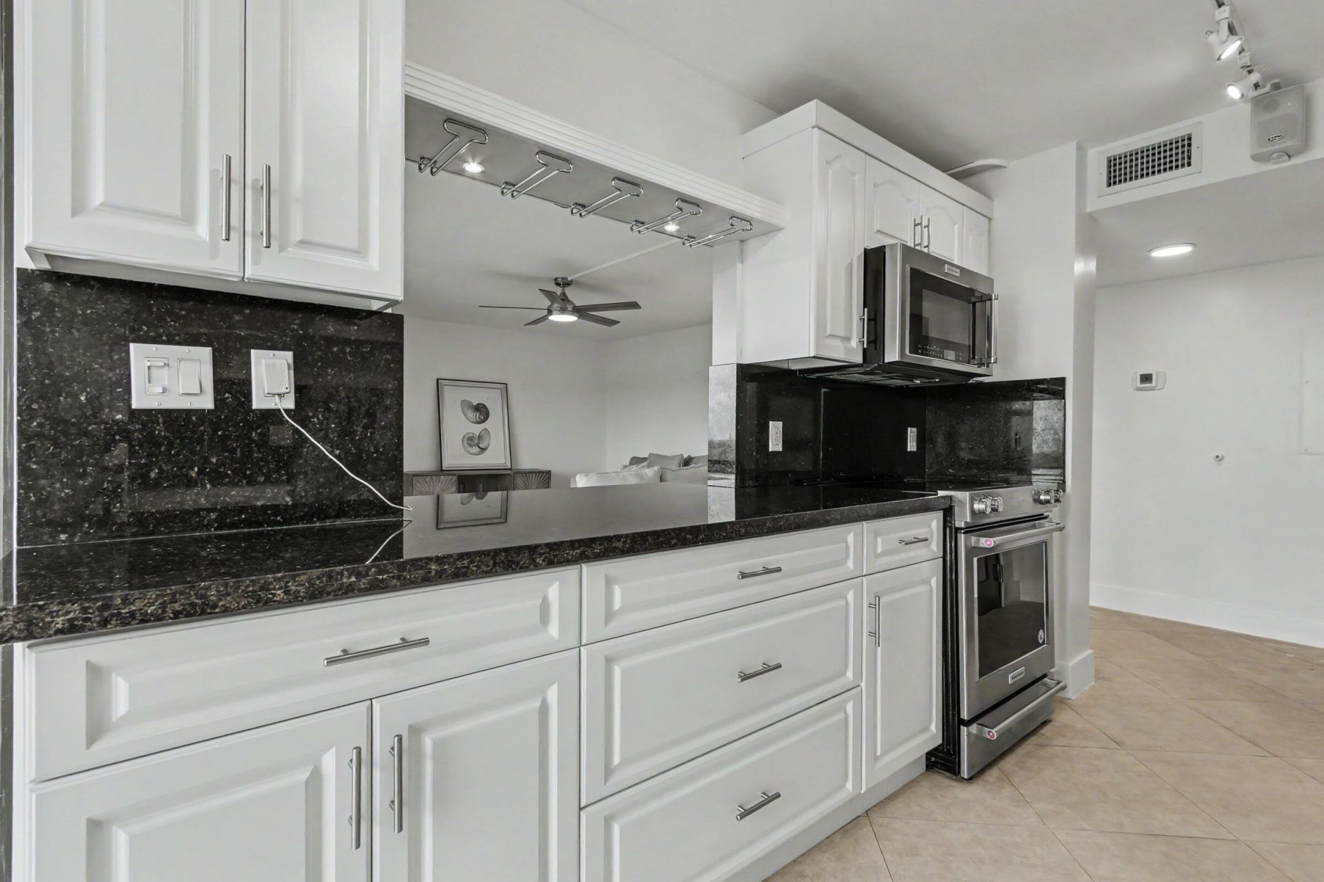 3200 N Ocean Drive, Unit 402, Hollywood, FL 33019 Photo