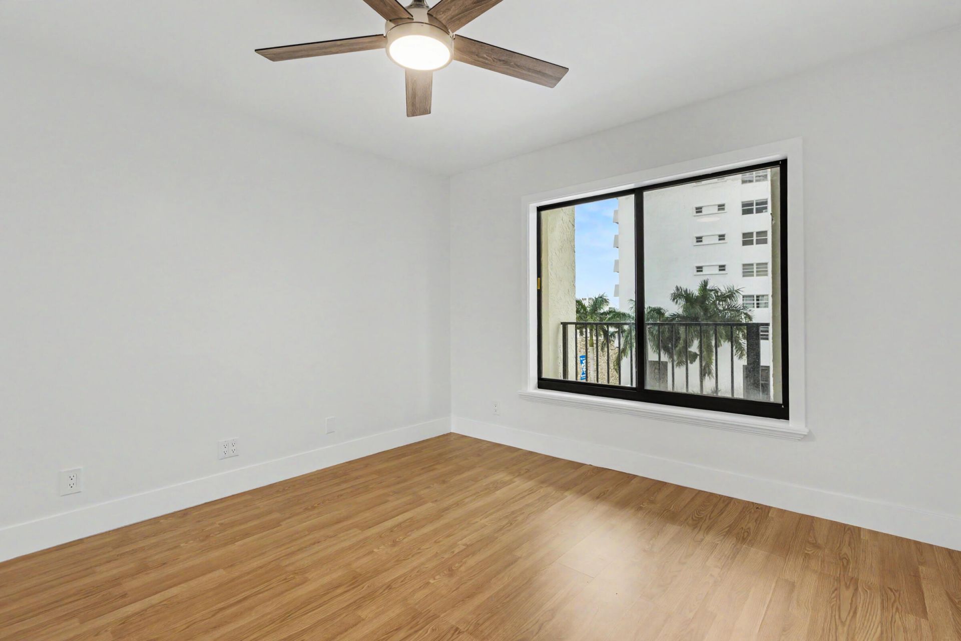 3200 N Ocean Drive, Unit 402, Hollywood, FL 33019 Photo