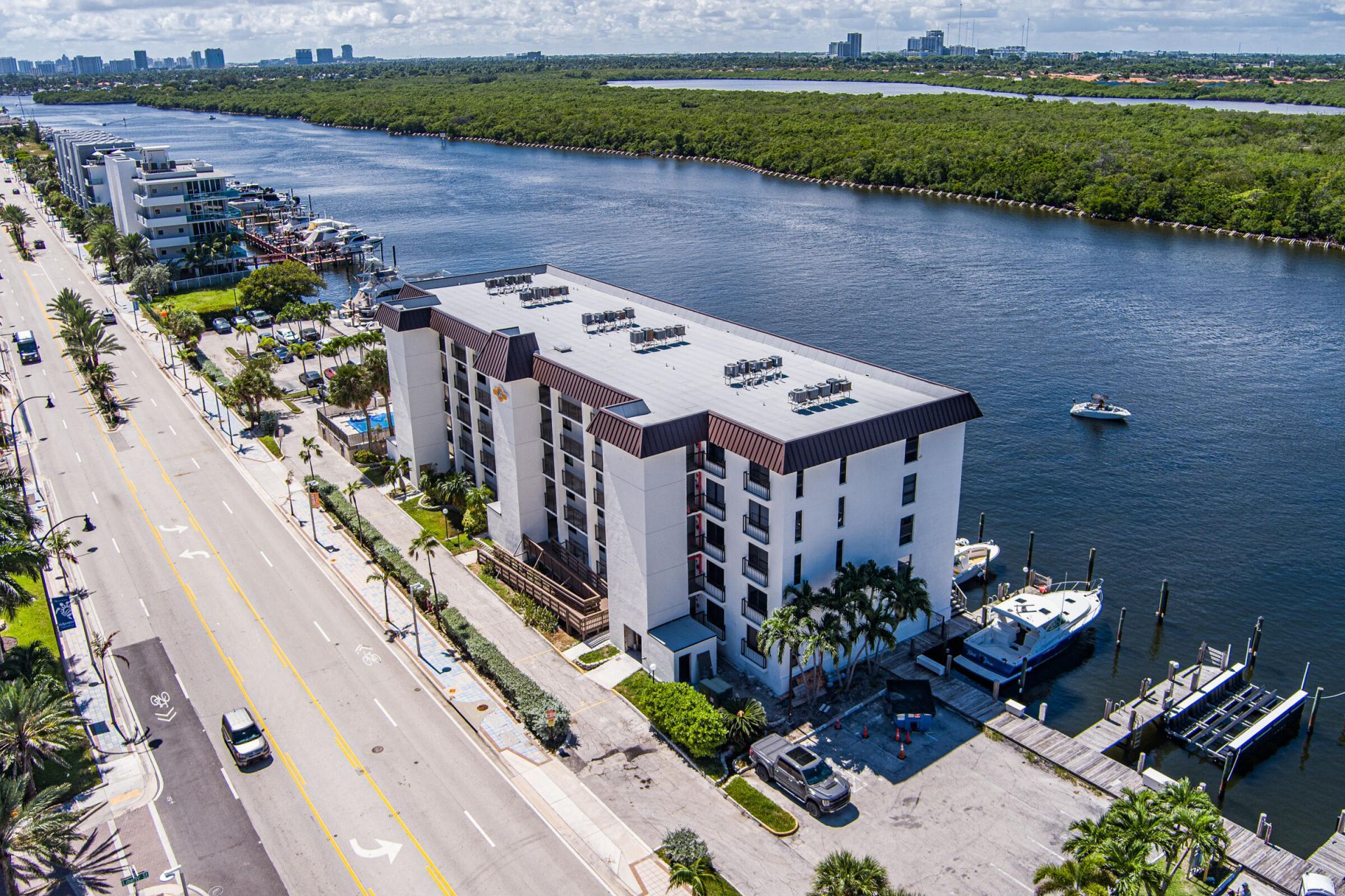 3200 N Ocean Drive, Unit 402, Hollywood, FL 33019 Photo