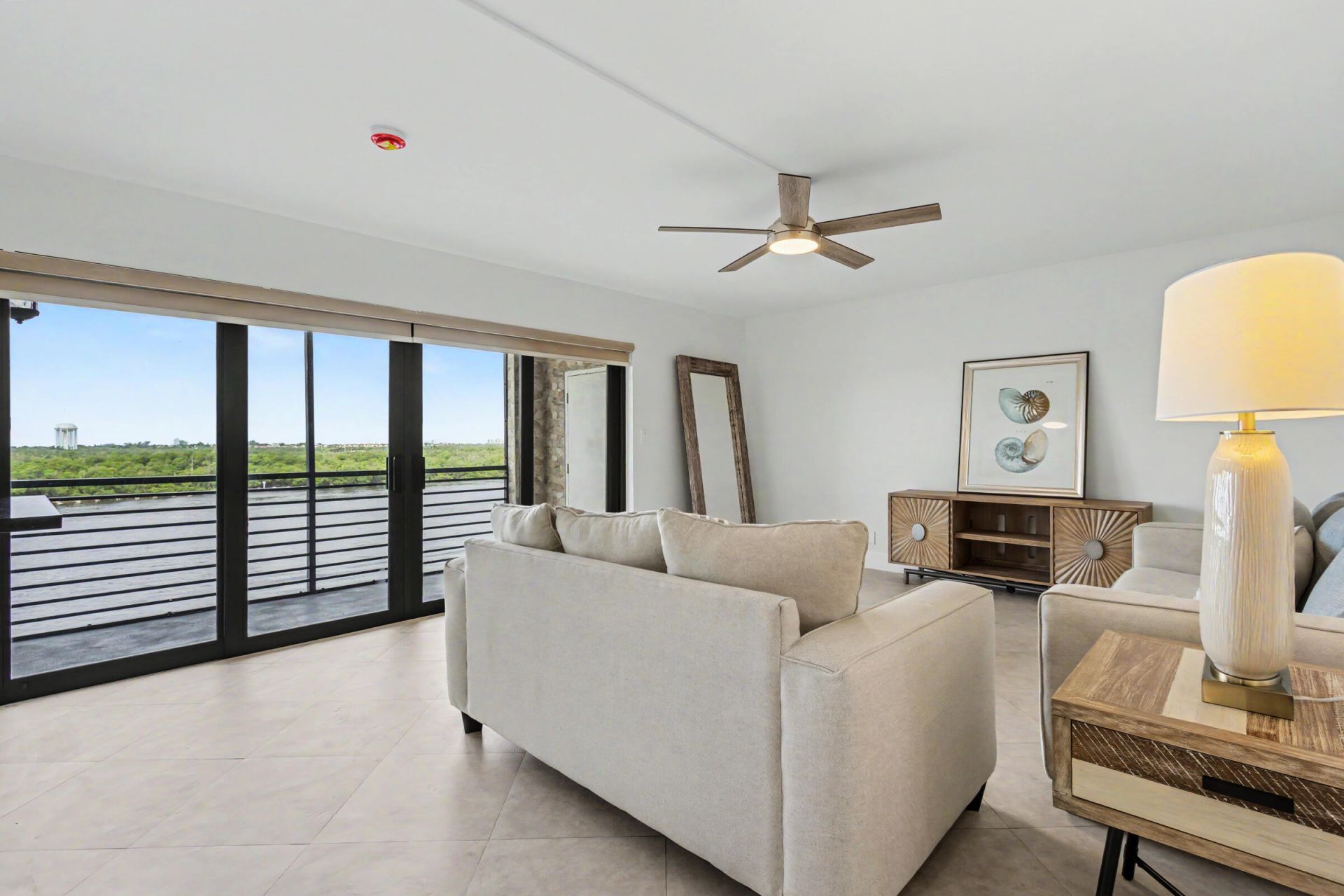 3200 N Ocean Drive, Unit 402, Hollywood, FL 33019 Photo