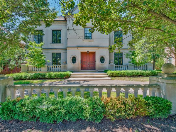 200 Aspen Road, Birmingham, MI 48009