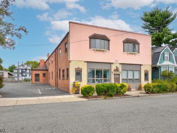 209 Cooper Ave Ste 10, Montclair, NJ 07043