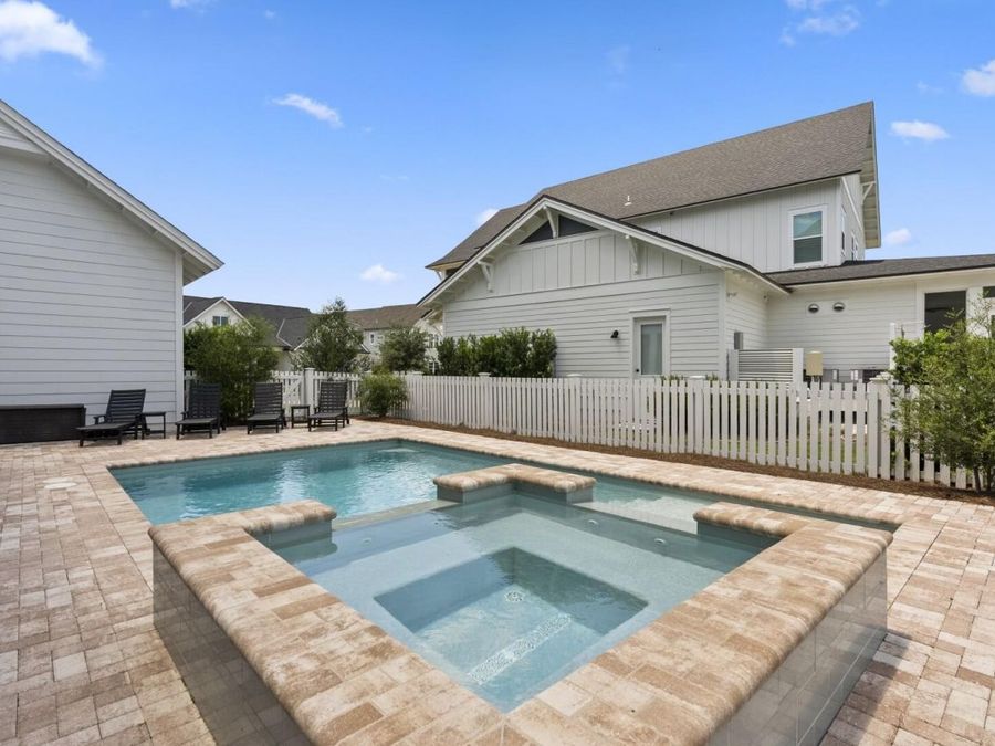 Property Image 104