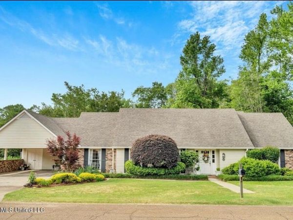 921 North Street, McComb, MS 39648