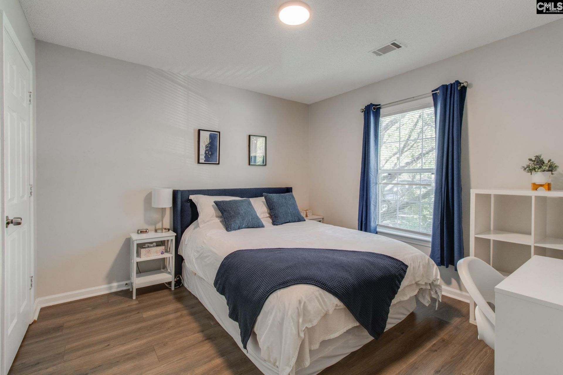 303 Twin Eagles Drive  Photo 14