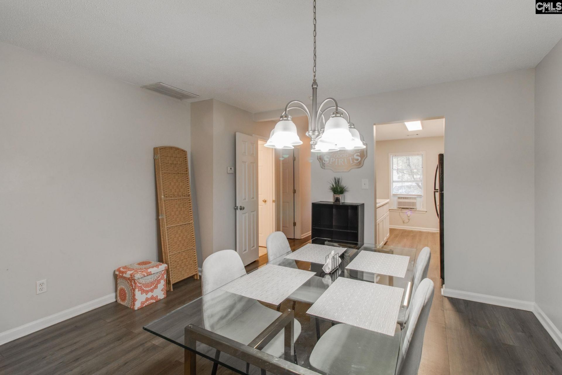 303 Twin Eagles Drive  Photo 9
