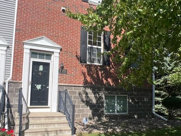 15715 Fox Circle, Apple Valley, MN 55124