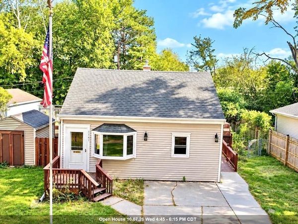 1141 S OAKLAND AVENUE, Green Bay, WI 54304