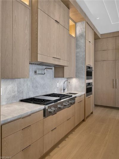 901 Gulf Shore Blvd N, Unit C-502, Naples, FL 34102 Photo