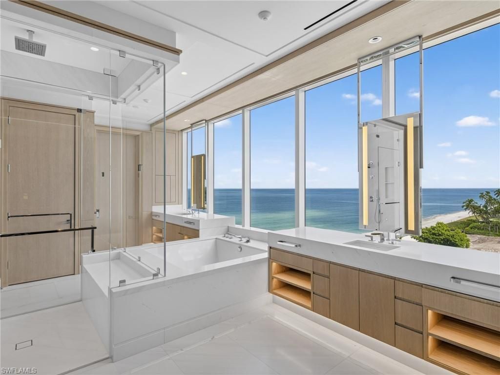 901 Gulf Shore Blvd N, Unit C-502, Naples, FL 34102 Photo