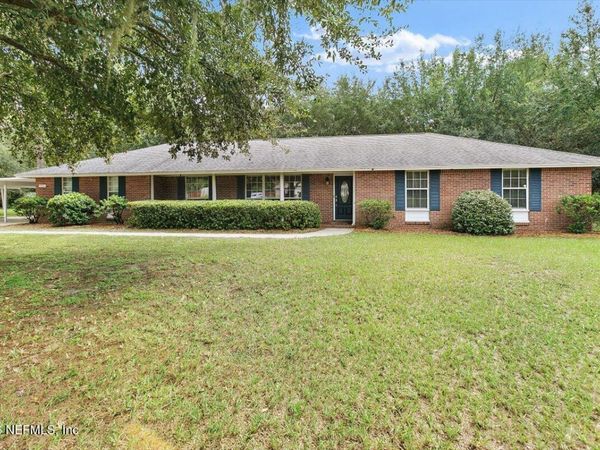 6391 TINTERN Circle E, Jacksonville, FL 32244