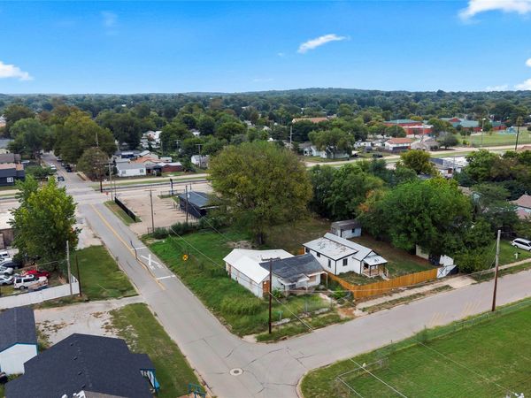 4351 W 8th Street , Tulsa, OK 74127