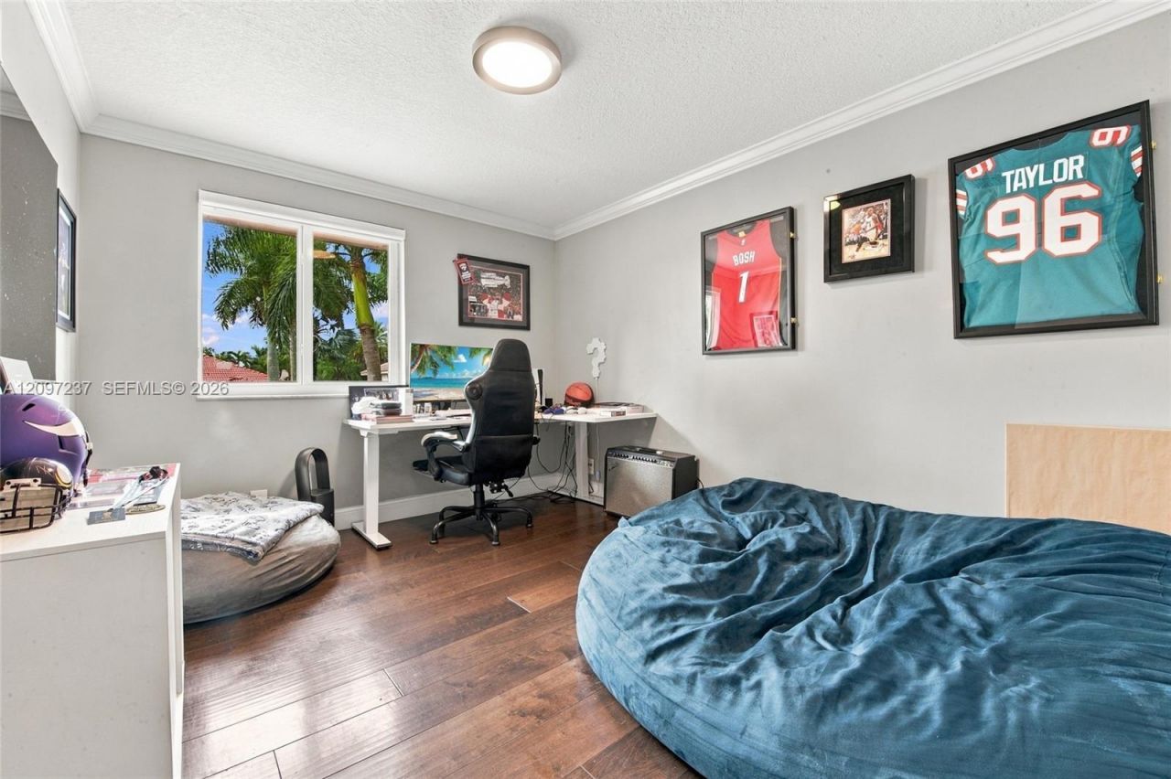 1937 Timberline Rd , Weston, FL 33327 Photo