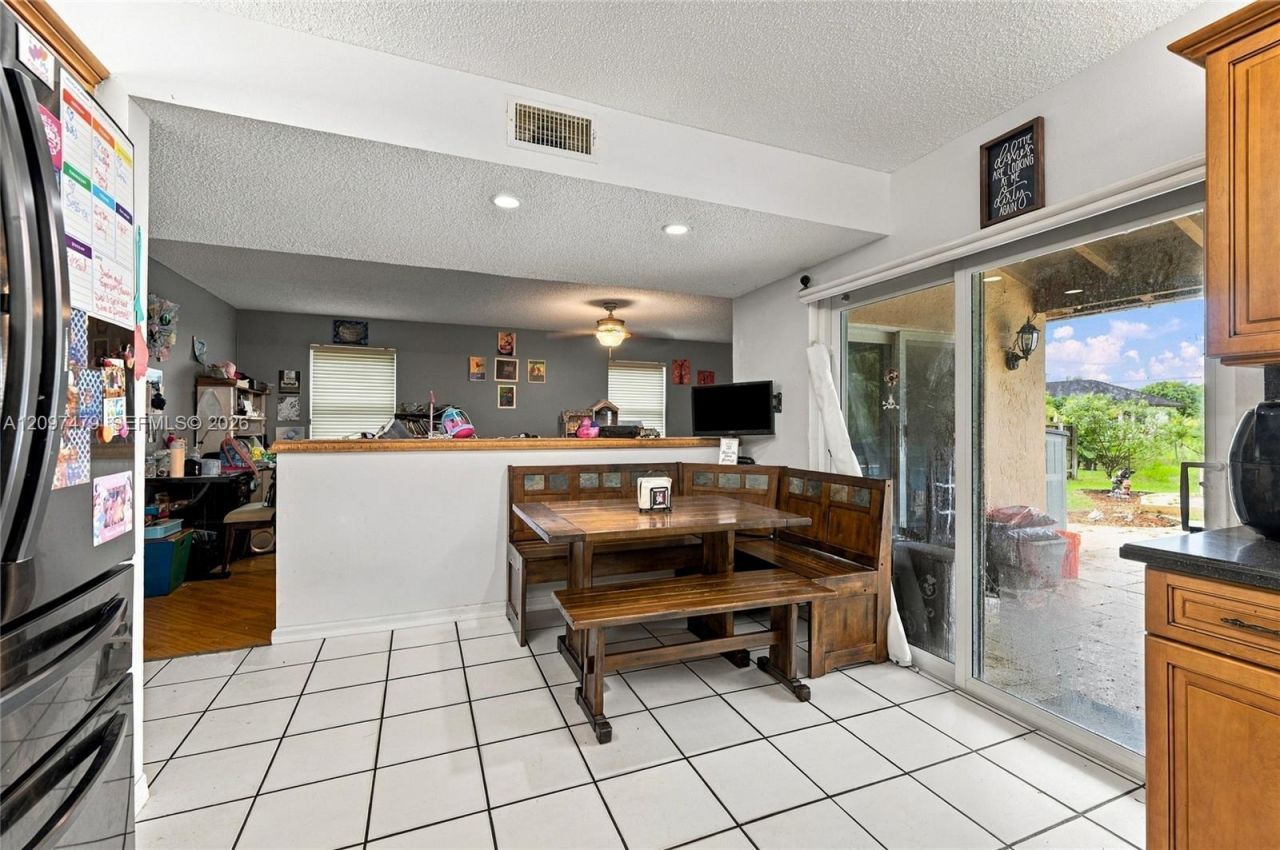 5361 Lancelot Ln , Davie, FL 33331 Photo