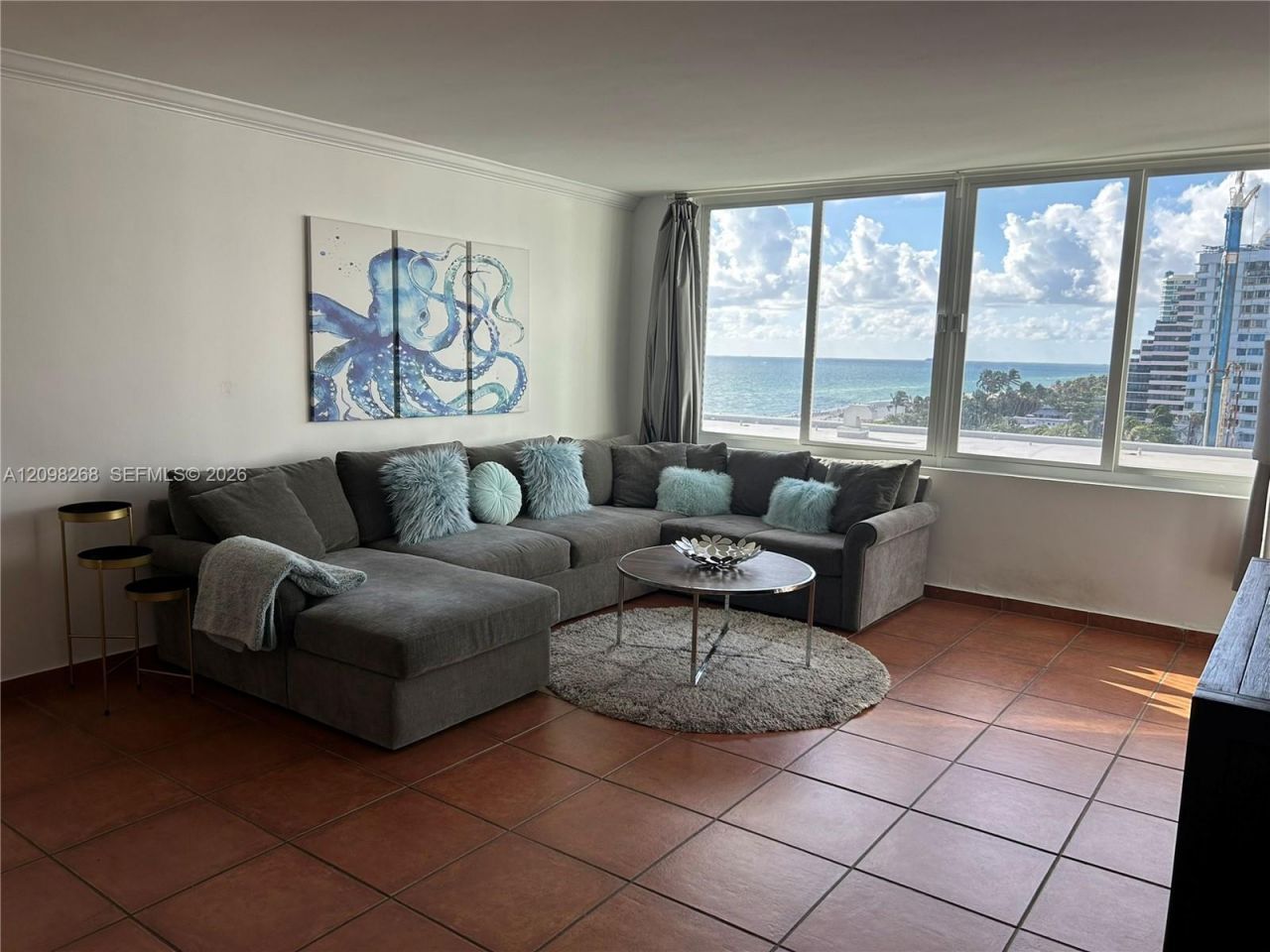5401 Collins Ave, Unit 612, Miami Beach, FL 33140 Photo