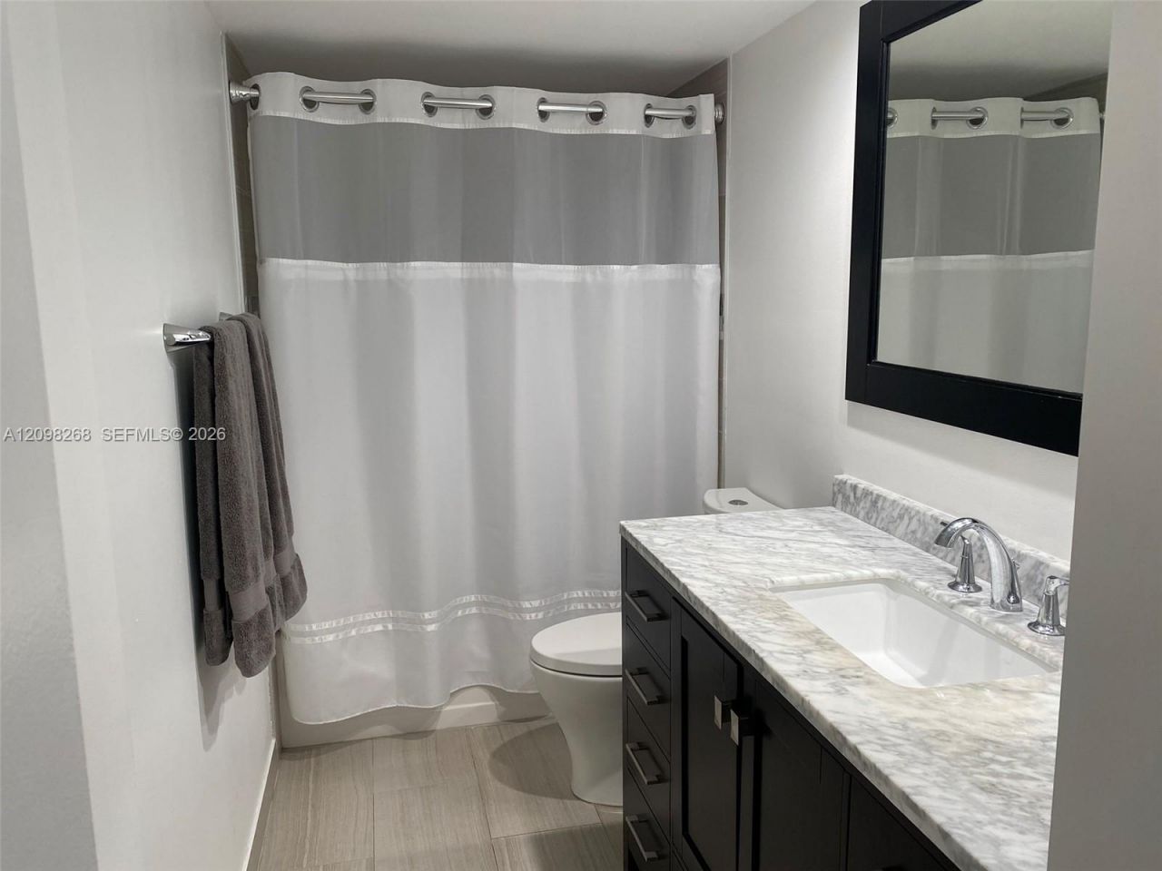 5401 Collins Ave, Unit 612, Miami Beach, FL 33140 Photo