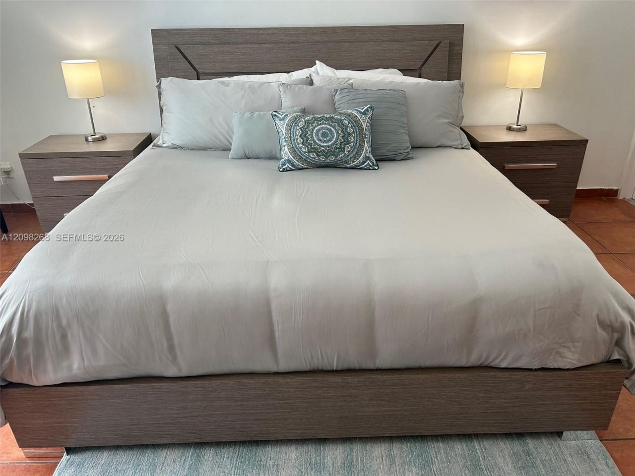 5401 Collins Ave, Unit 612, Miami Beach, FL 33140 Photo