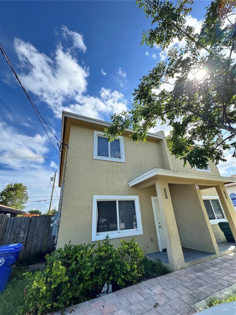1770 NW 55th St , Unit 1, Miami, FL 33142 Photo