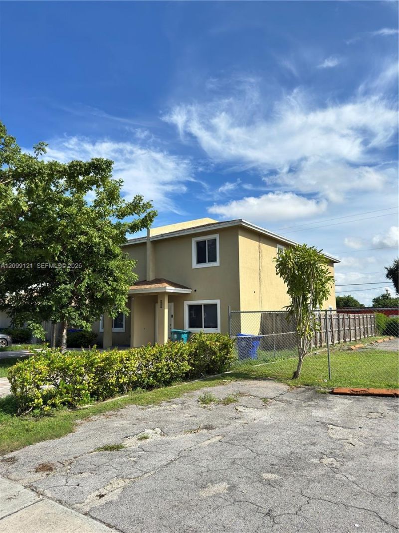 1770 NW 55th St , Unit 1, Miami, FL 33142 Photo