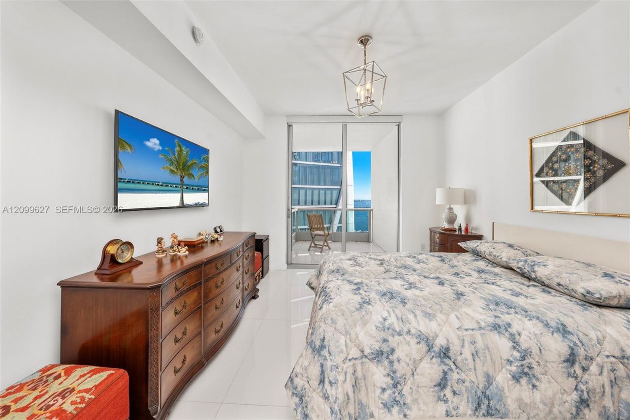 900 Biscayne Blvd , Unit 5310, Miami, FL 33132 Photo