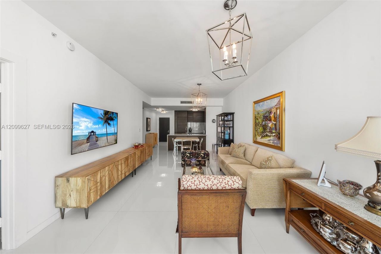 900 Biscayne Blvd , Unit 5310, Miami, FL 33132 Photo