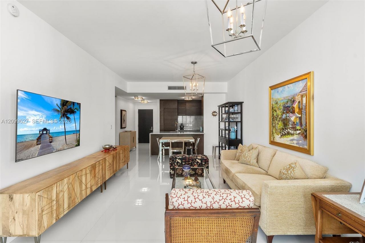 900 Biscayne Blvd , Unit 5310, Miami, FL 33132 Photo
