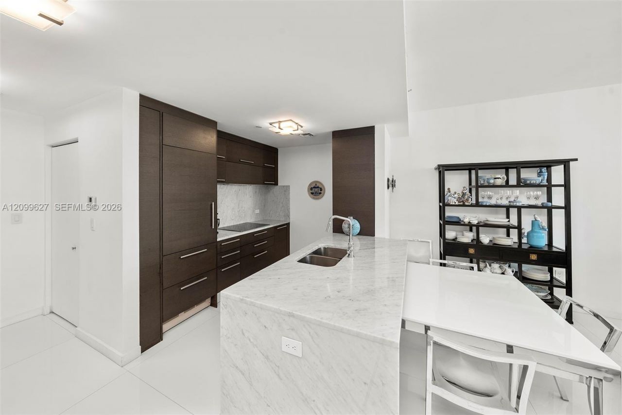 900 Biscayne Blvd , Unit 5310, Miami, FL 33132 Photo